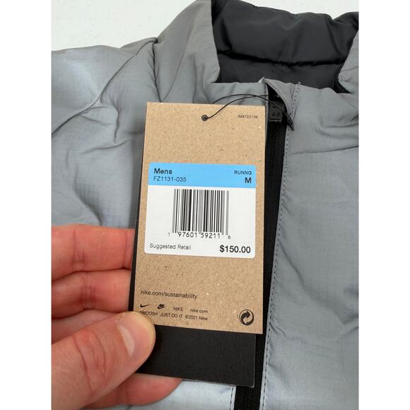 NWT Nike Running Division Therma-FIT ADV Running Reflective Silver/Gray Vest - Picture 16 of 16